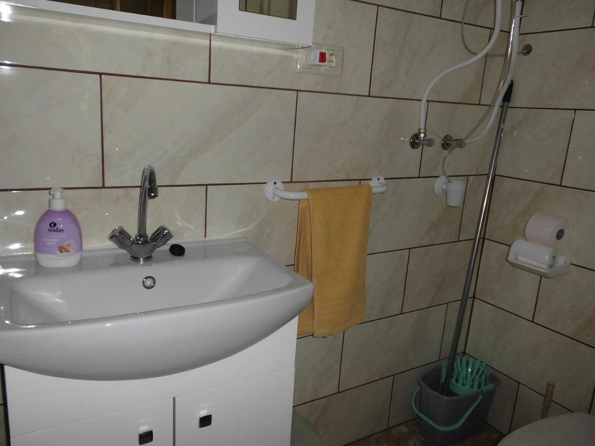 Napfény Apartman Sárospatak Exterior foto