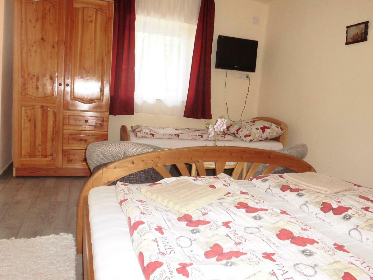 Napfény Apartman Sárospatak Exterior foto